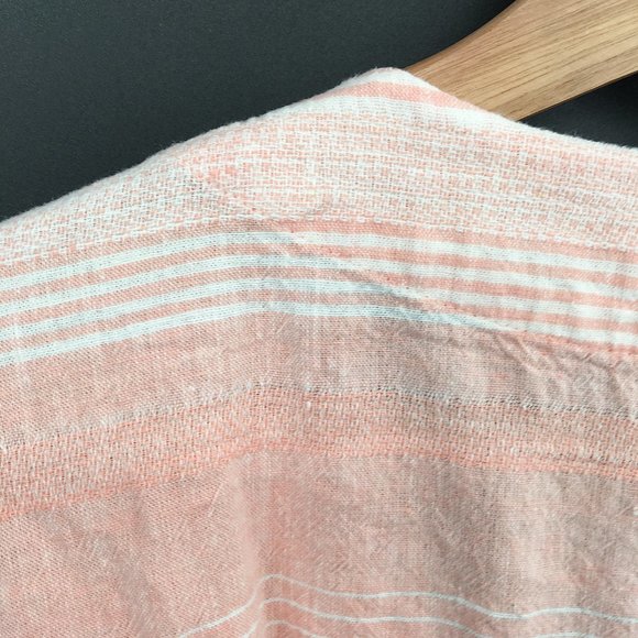 Carve Designs linen v-neck button front short sleeved shirt dress pink stripe S - Picture 9 of 10